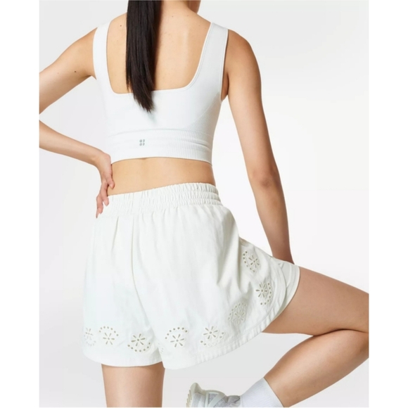 Sweaty Betty Shorts Womens Size 6 Broderie Anglaise Split Tulip Hems - Picture 9 of 15